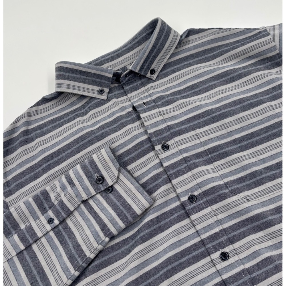 Mizzen + Main Men's XL Classic Fit Performance Striped Button Down Grey Shirt